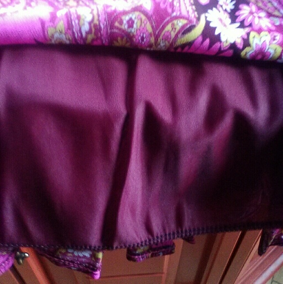 Guess Collection Floral Skirt - Picture 4 of 5